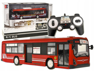Autobus ovládaný otváracími dverami R282 Czer