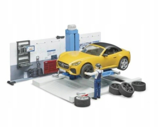 Bruder 62110 CAR + Mechanic Car Workshop