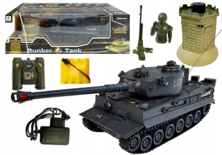 Black Tank s diaľkovým ovládaním s bunkerom R/C 1:28