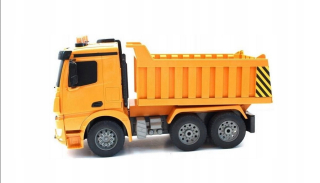 Kamión Tipper na diaľku