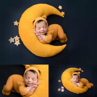 Detská čiapka pózujúca fazuľa mesiac