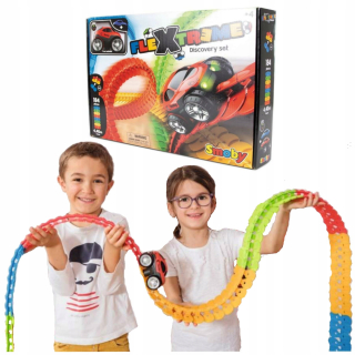 Flextreme Racing Track Set + Auto