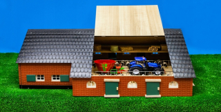 KIDS GLOBE 1:32 | Drevená farma s OBORA