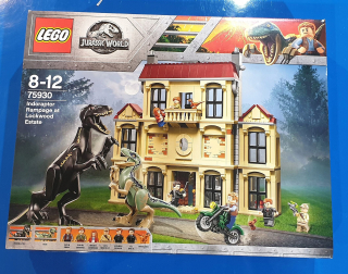 LEGO 75930 Jurassic World Atraptor Attack