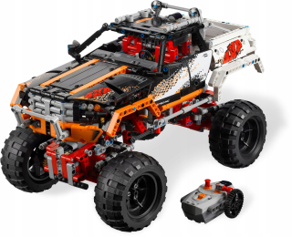 LEGO Technic 9398 4x4 Crawler Drive Car