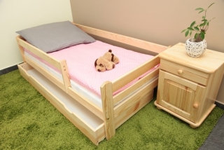 Detská posteľ vyrobená z dreva Hugo 160x80 Pine