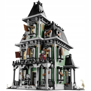 Lego Monster Fighters Haunted House 10228