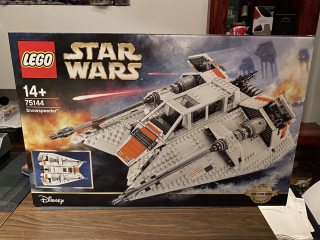 Lego Star Wars 75144 Snewspeeder UCS nový originálny