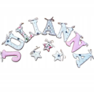 Šité písmená s menom JULIANNA + 3 dekory vzor 01