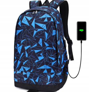 Batoh pre mládež v prístave USB