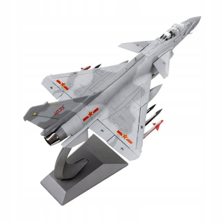 Nové čínske letecké spoločnosti J-10B zliatiny