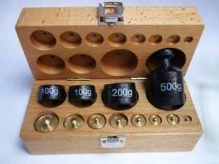 Hmotnosti pre presné mierky 1 - 500 g set