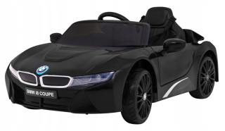 BMW i8 zdvih čierne vozidlo