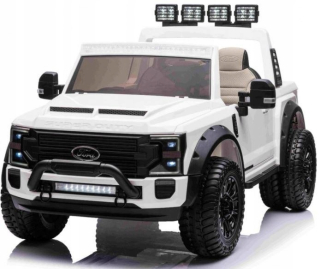 Ford Super Duty White vozidlo