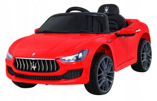 Maserati Ghibli červené vozidlo