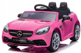 Mercedes Benz SLC300 ružové vozidlo