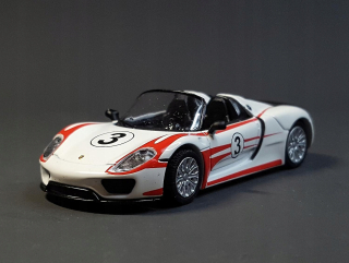 Schuco 1/32 918 Spyder #3 Toyeast Limited EDYC