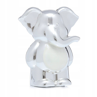 Piggy Bank z Pearl Mass. Krst slonov, jeden rok