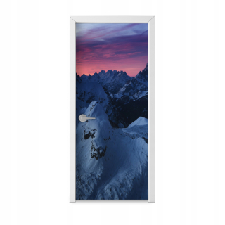Tapeta dverí 85x205 Snowy Mountain Peaks