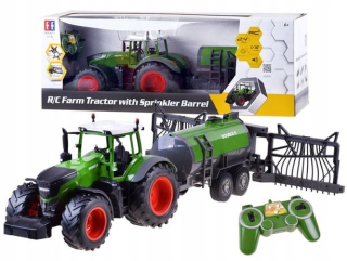 Traktor s RC Double E 355-003 postrekovač