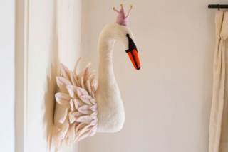 Trophy Swan Zeetta Sew Heart Felt
