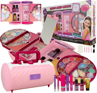NAJVÄČŠIA SADA NA MAKE-UP A LAKOVANIE NA NECHTY